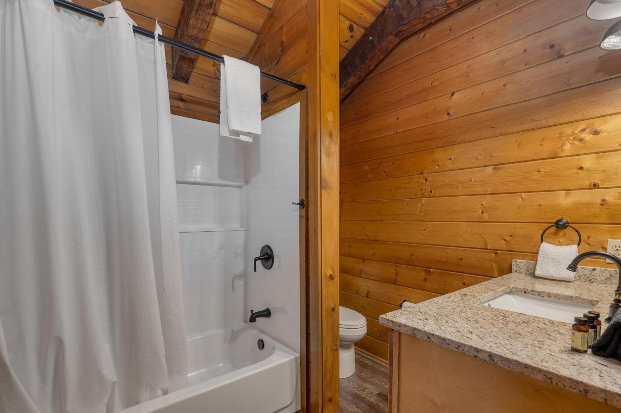 Dudley I By Avantstay Cosy Cabin W Hot Tub Incredible Views Pigeon Forge Dış mekan fotoğraf