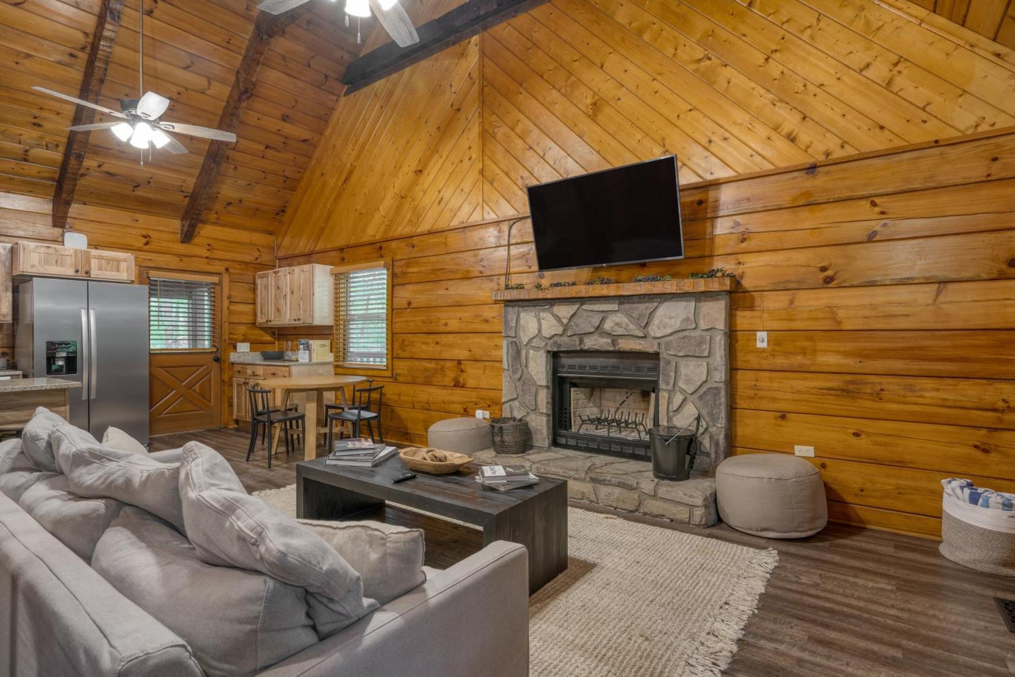 Dudley I By Avantstay Cosy Cabin W Hot Tub Incredible Views Pigeon Forge Dış mekan fotoğraf